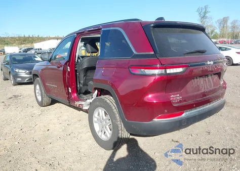 2023 Jeep Grand Cherokee Laredo 4X4 из США, поврежденный, VIN 1C4RJHAG6PC593502